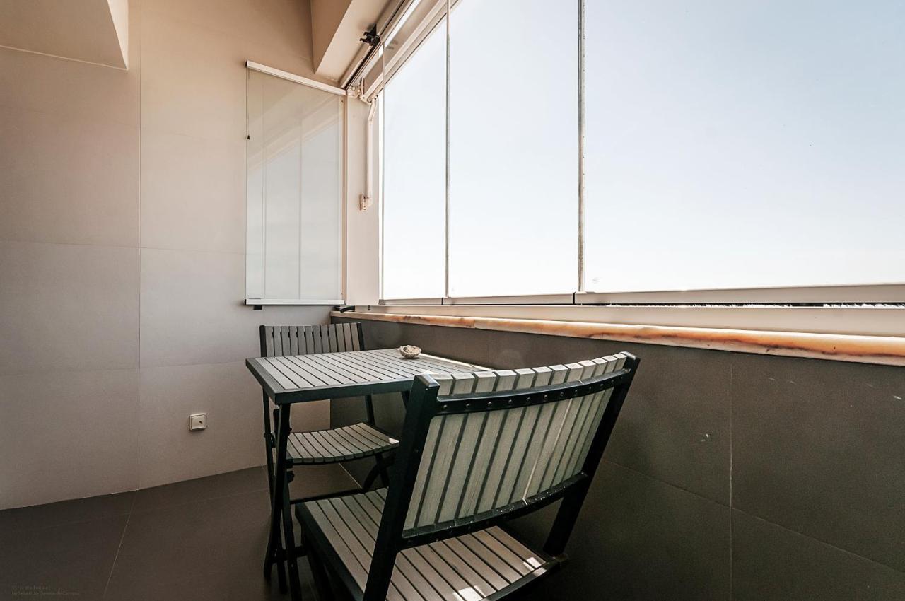 Amazing Apartment In Коста да Капарика Екстериор снимка