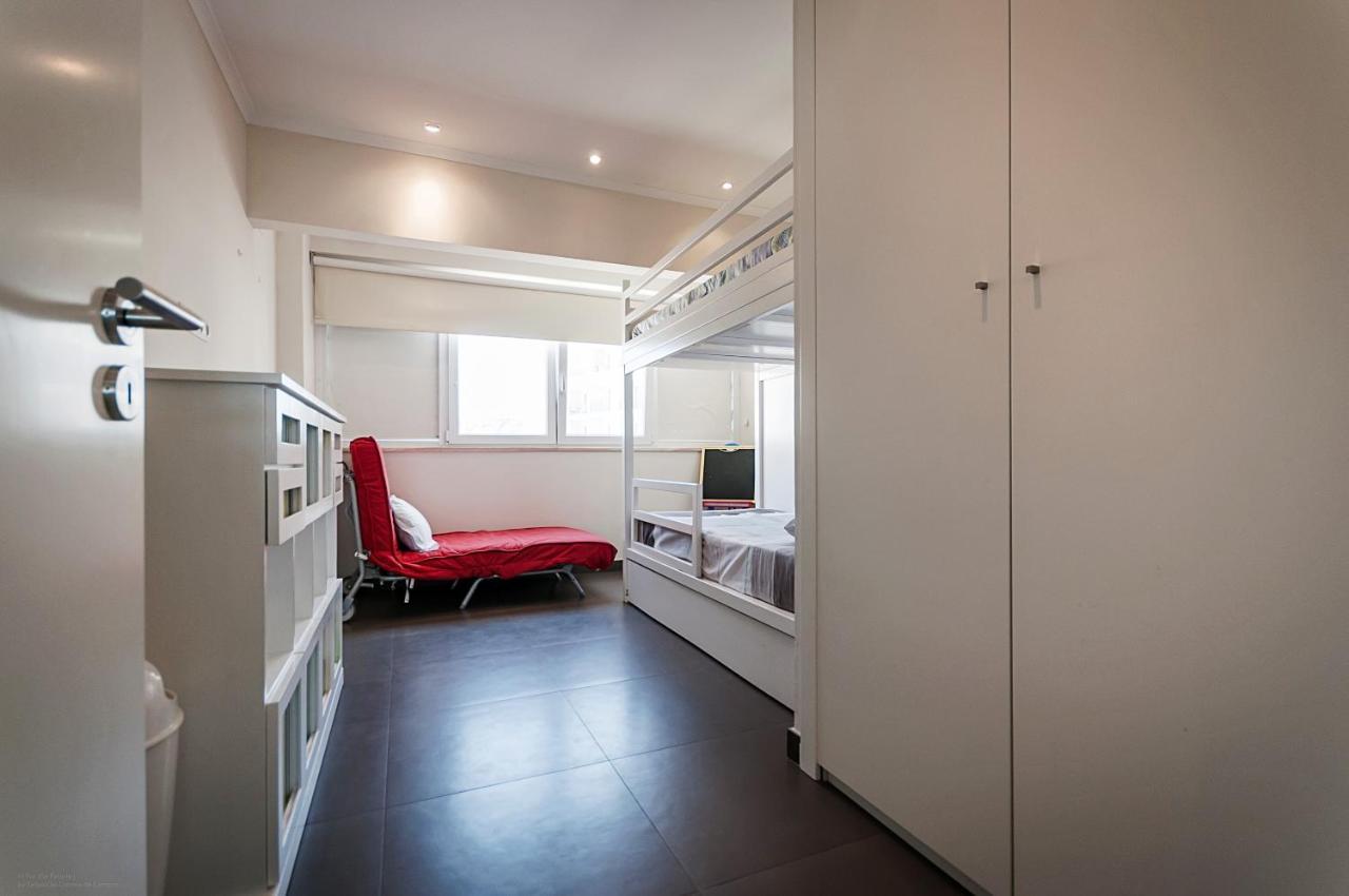 Amazing Apartment In Коста да Капарика Екстериор снимка